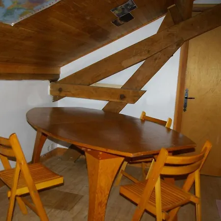 Au Catalpa Bed & Breakfast *