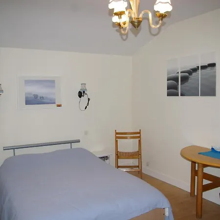 Au Catalpa Bed & Breakfast *